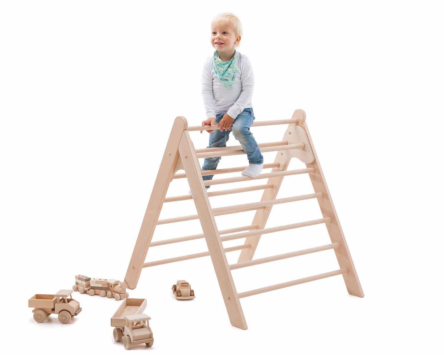 Pikler Dreieck - Ideales Spielgerät zum Klettern für Kinder