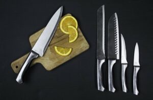 Welche Messer braucht man in der Küche?