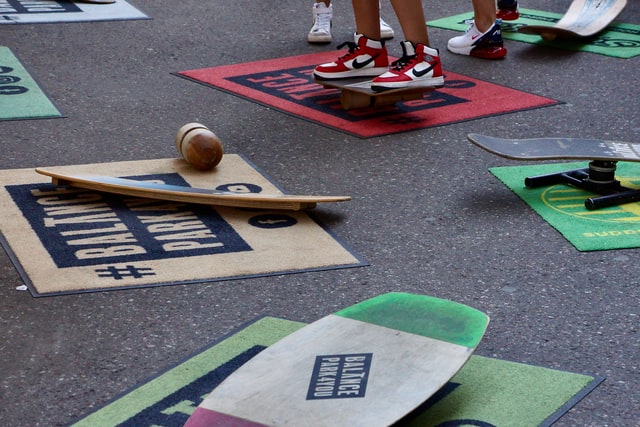 Balance Board aus Holz selber bauen - DIY