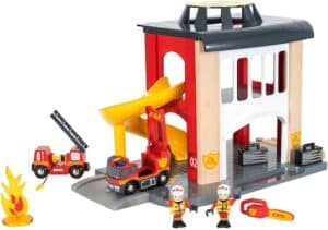 BRIO® Spiel-Feuerwehrwache »BRIO® WORLD