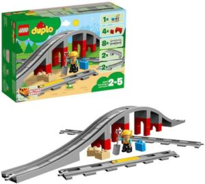 LEGO® Konstruktionsspielsteine »Eisenbahnbrücke und Schienen (10872)