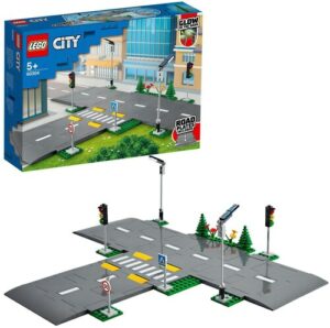 LEGO® Konstruktionsspielsteine »Straßenkreuzung mit Ampeln (60304)
