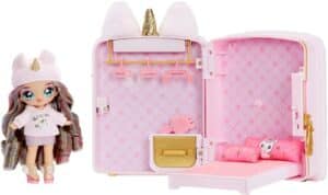 MGA ENTERTAINMENT Puppenmöbel »3in1 Backpack Bedroom Unicorn Playset- Britney Sparkles«
